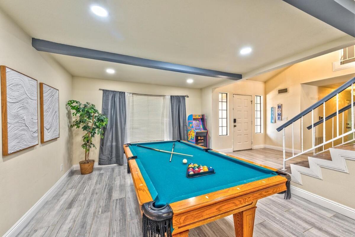 Treasure Bay-3br Pool & Hot Tub Oasis Near T Strip Hébergement de vacances Las Vegas